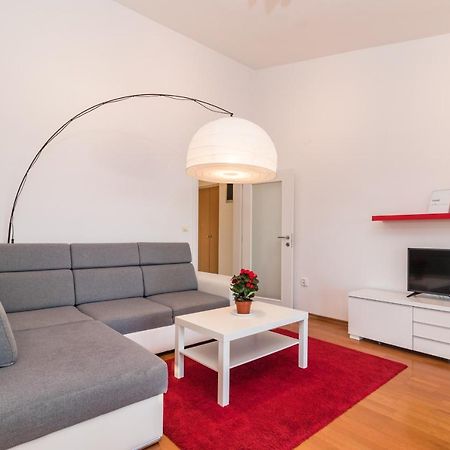 Sea View Apartment Ližnjan Dış mekan fotoğraf