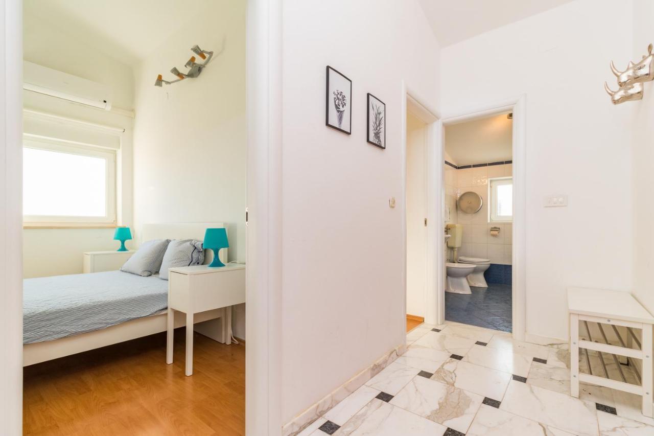 Sea View Apartment Ližnjan Dış mekan fotoğraf