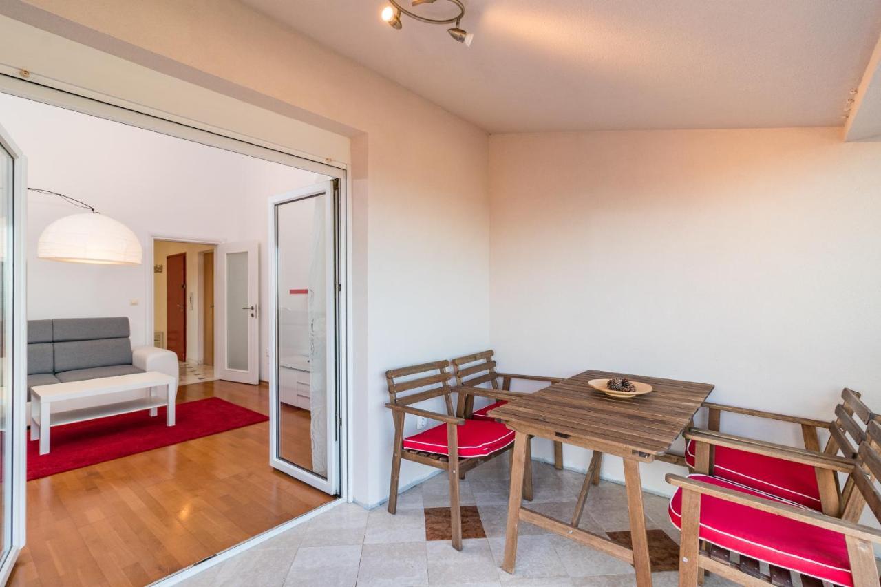 Sea View Apartment Ližnjan Dış mekan fotoğraf